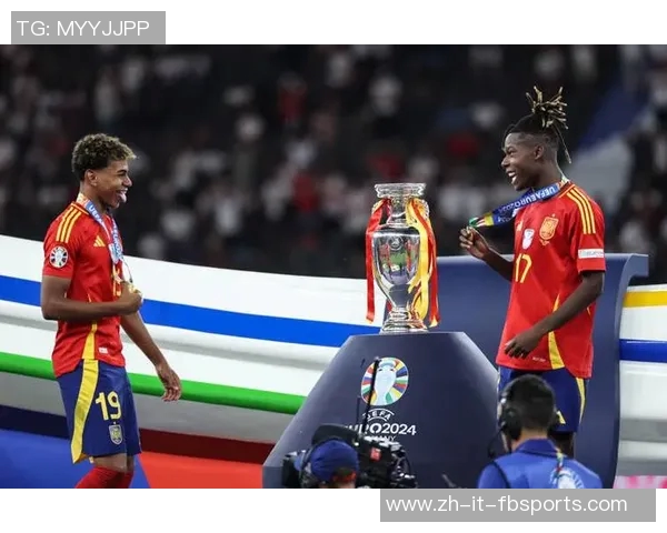 从默默无闻到耀眼星光:那些被低估的足球冷门球员的崛起故事 从默默无闻到耀眼星光:那些被低估的足球冷门球员的崛起故事